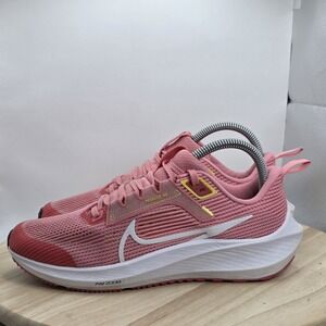 Women's Size 7.5 - Nike Air Zoom Pegasus 40 Running Shoes Pink‎ White DX2498-600